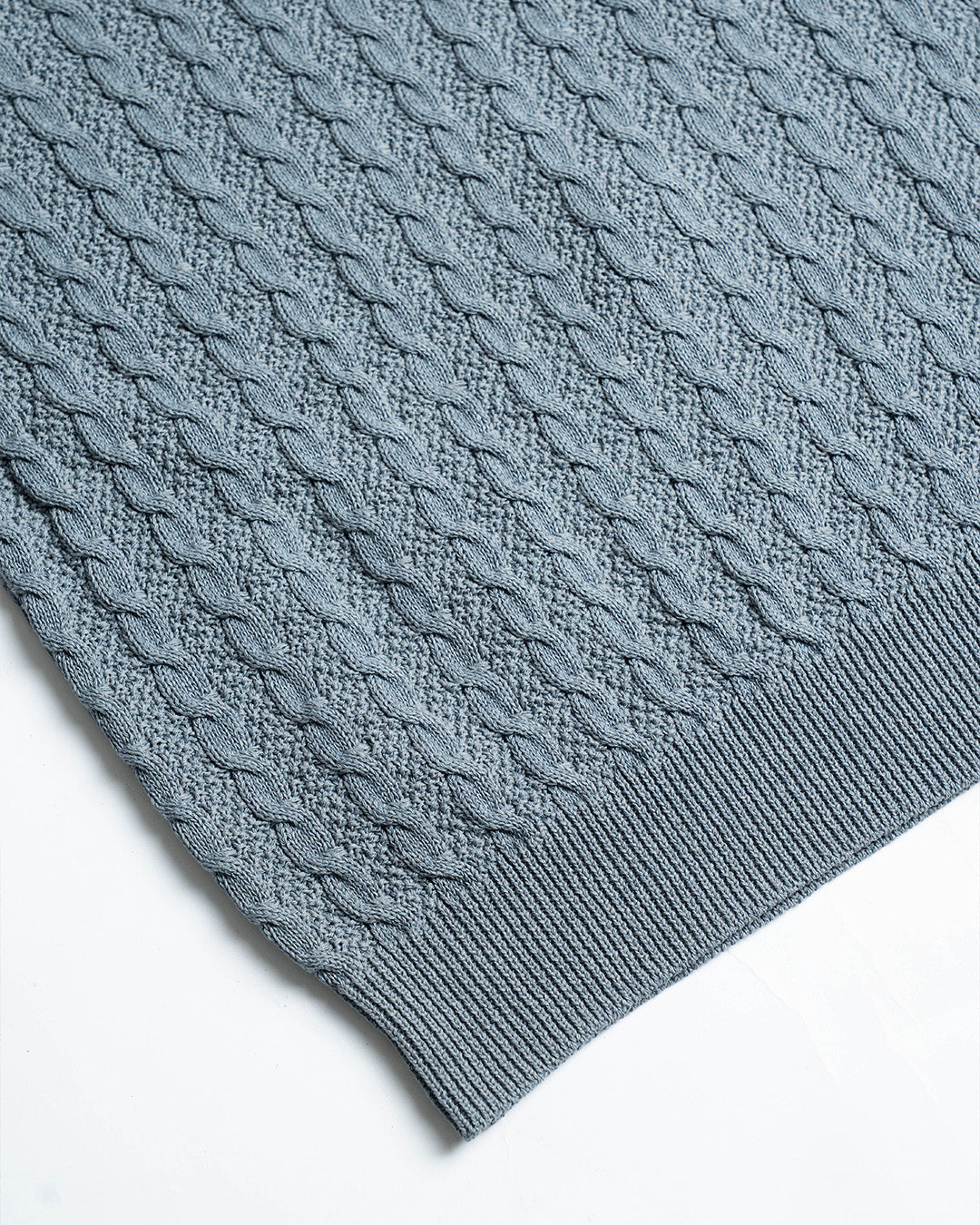 The Decorum Cable Knit Polo Shirt - Cool Grey