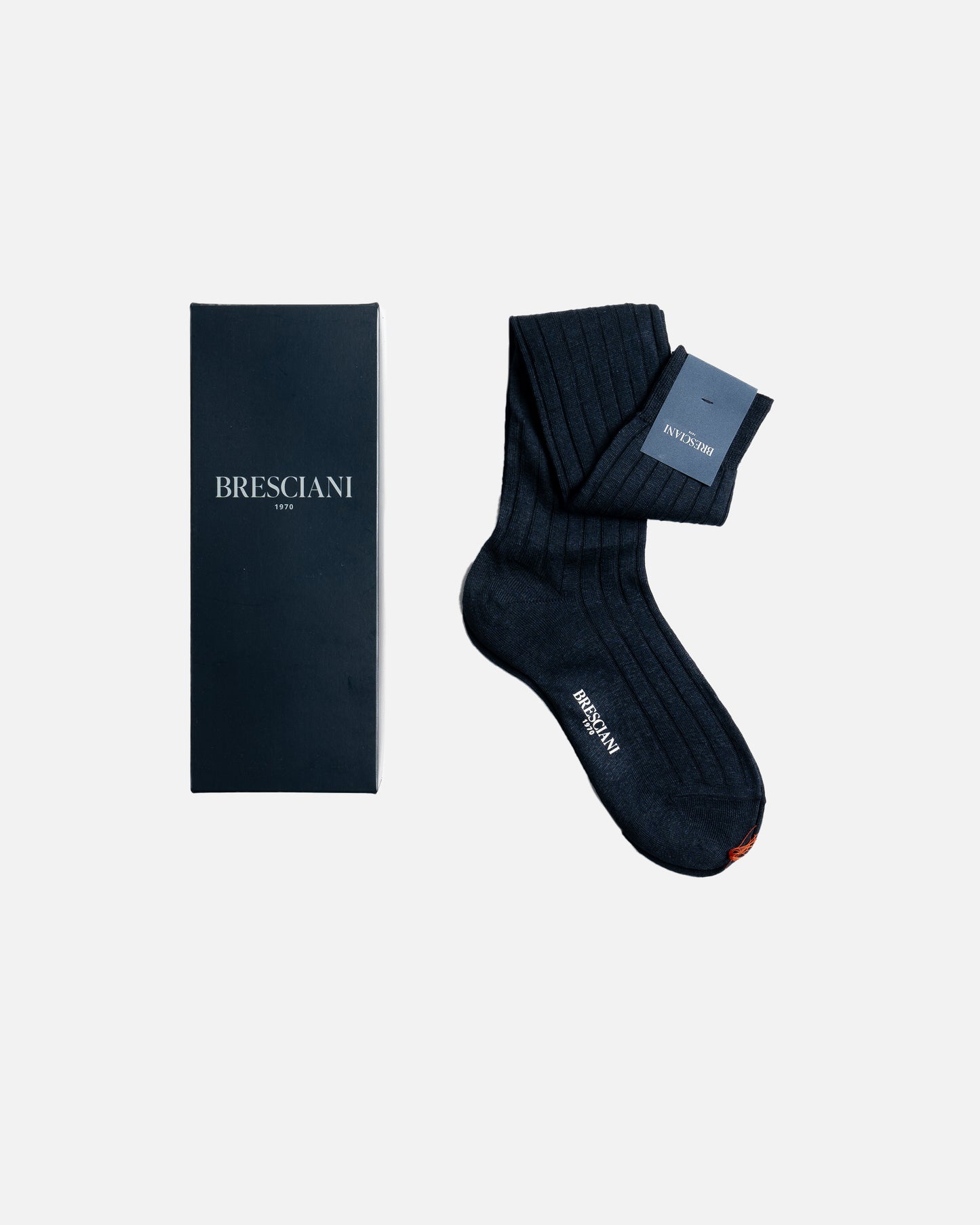 Bresciani 001 Blu Ribbed Over The Calf Linen socks