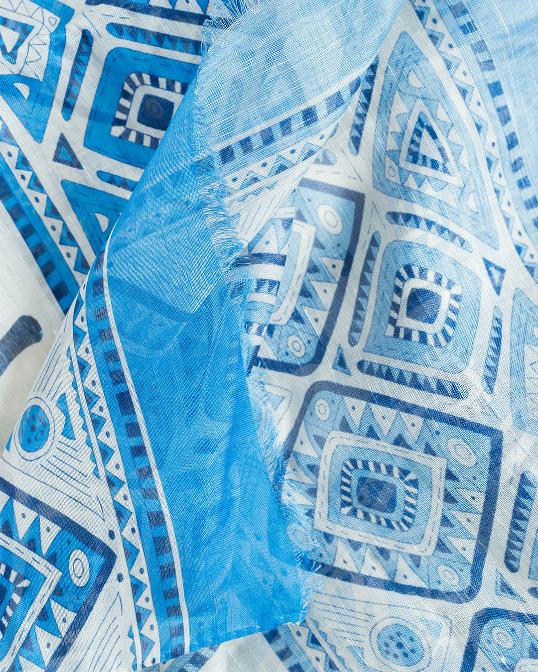 Calabrese Elephant Scarf - White/Blue