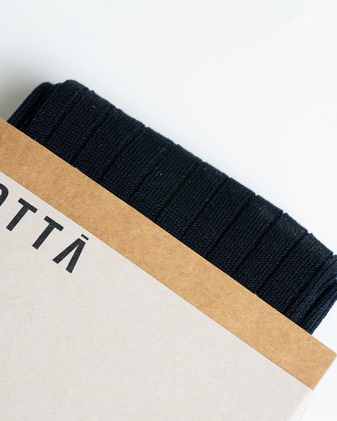 Votta Ribbed Navy Blazer