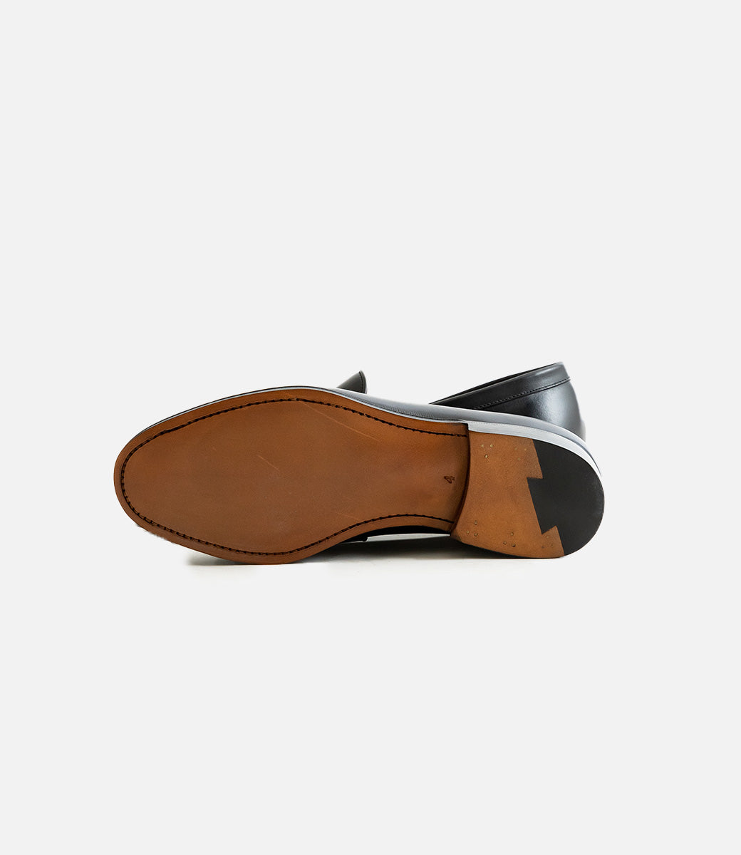 Fugashin Rowan Black Calf