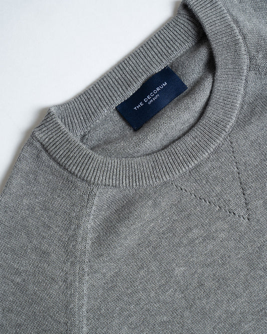 Decorum Crew Neck V-stitch Knit T-Shirt Grey