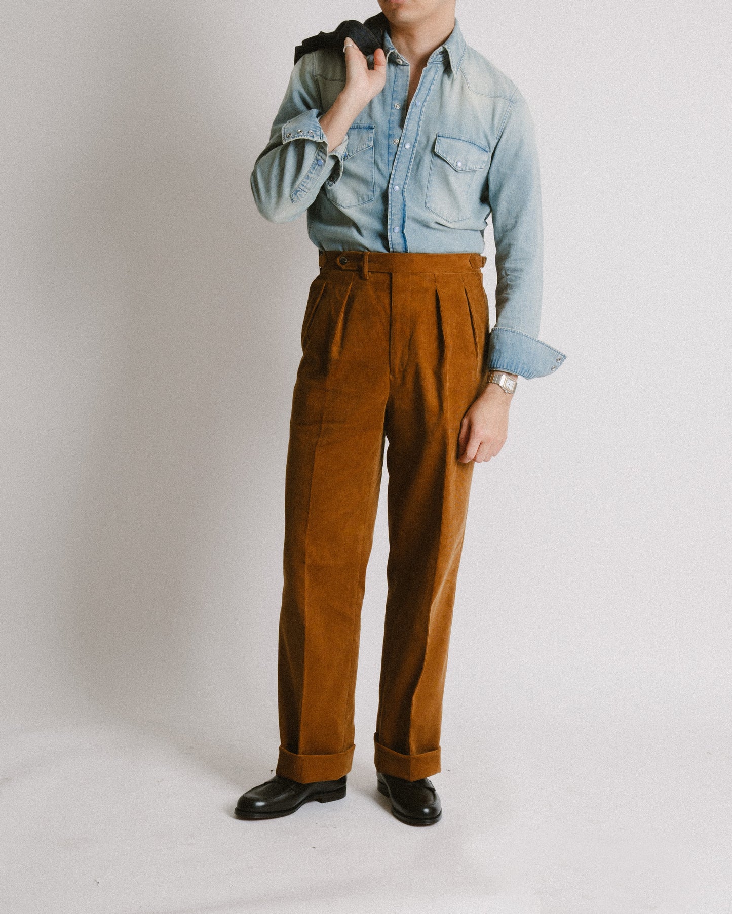 The Decorum Grant Trousers in Brown Cotton Corduroy