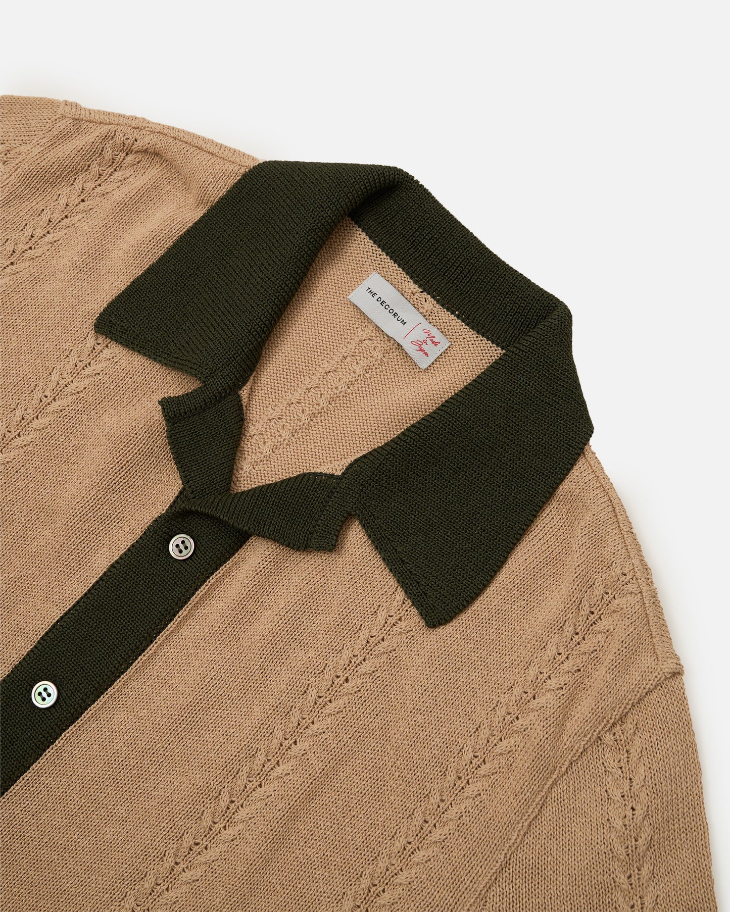 The Decorum Garland Knit Shirt - Beige/Green