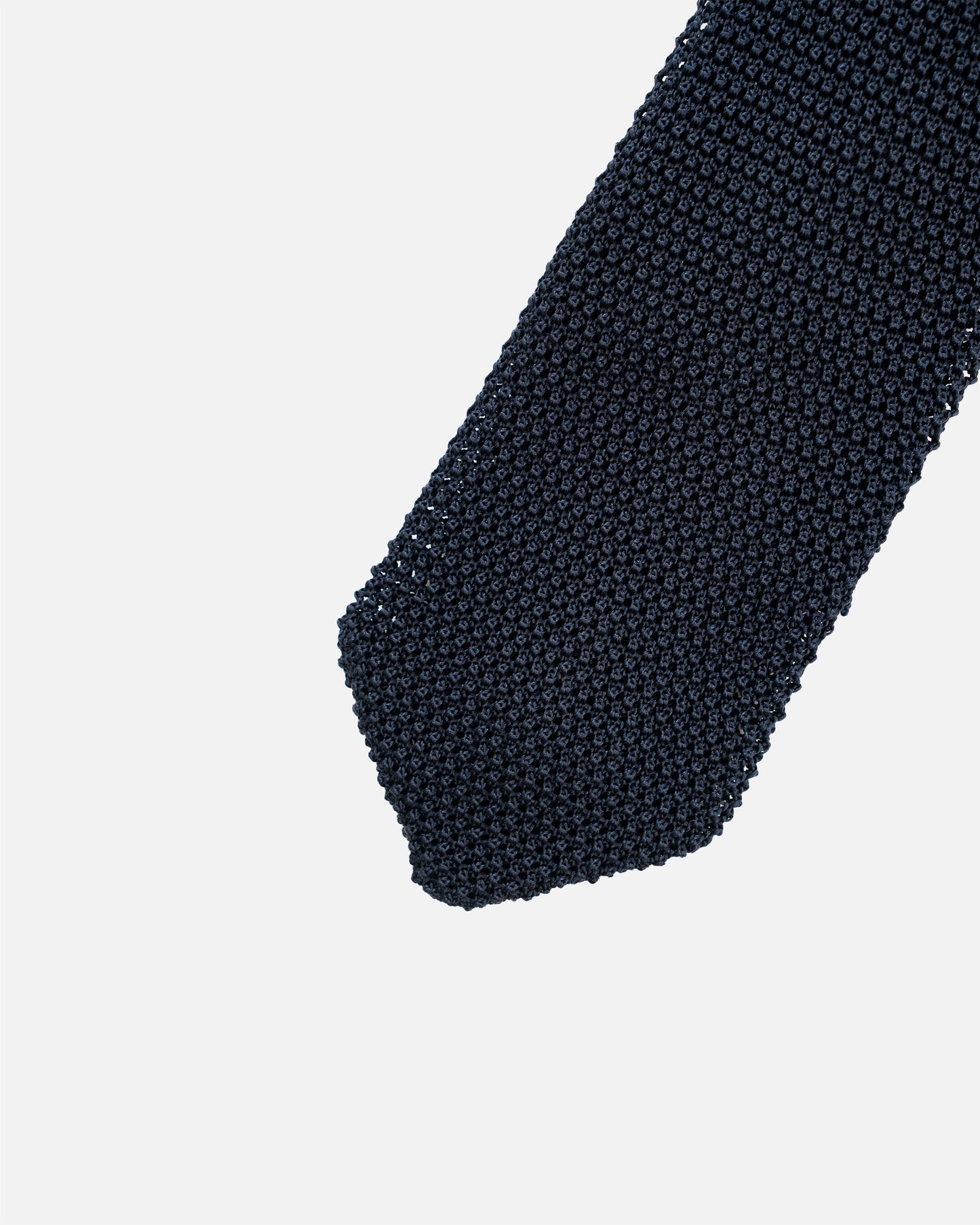 The Decorum Knit Tie in Navy